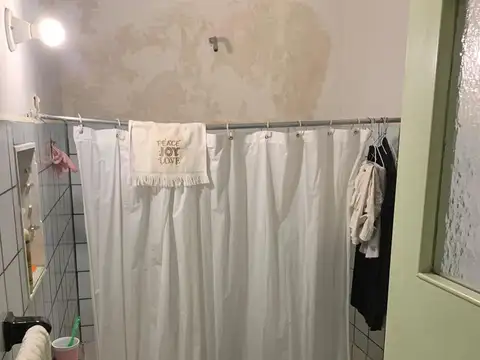 Depto Tipo Casa 2 ambientes con 1 baño