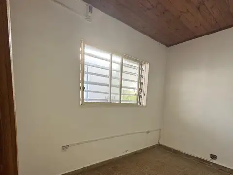 Depto Tipo Casa 2 ambientes con 1 baño