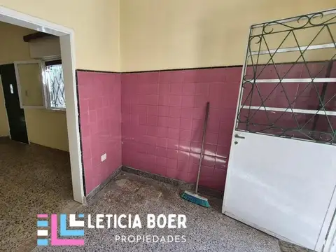 Depto Tipo Casa 2 ambientes con 1 baño