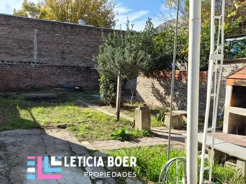 Depto Tipo Casa en Alquiler de 2 ambientes