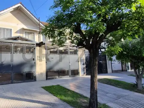 VENTA DUPLEX SAN MIGUEL 4 AMBIENTES CON PATIO GARAGE