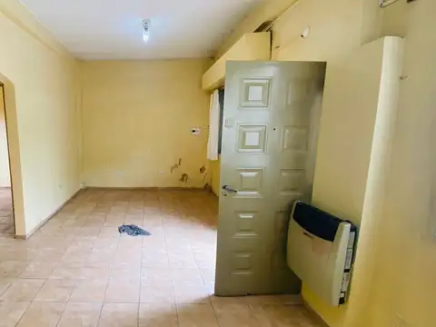 Depto Tipo Casa en Venta al Este