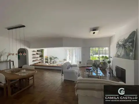 Casa en Venta de 5 dormitorios