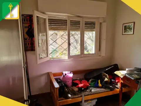 Casa 3 ambientes con 2 baños