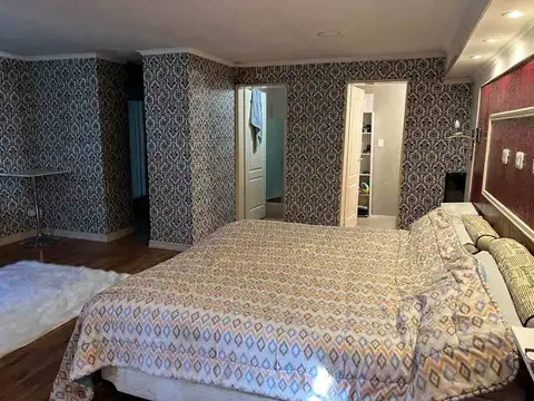 CASA MINIMALISTA DE 6 AMBIENTES EN VENTA - ITUZAINGO