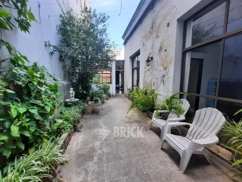 LOTE DE 8.66X33.37 EN CRAIG AL 700 - 850 M2 A CONSTRUIR