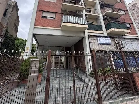 Departamento - Venta - Argentina, Avellaneda - Avenida Belgrano 555