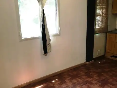 Crisóstomo Álvarez 2800, Piso 3xesc