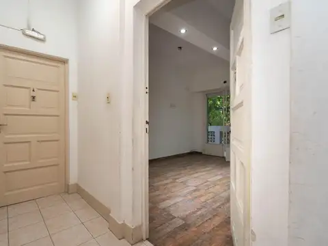 Departamento en Venta en Villa Pueyrredon, USD 105.000