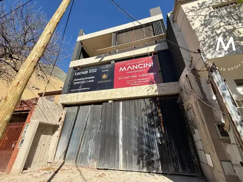 Departamento en venta de 3 ambientes con terraza privada - Villa Ballester Centro