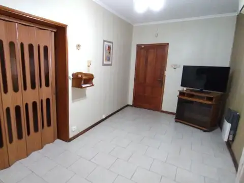 Casa en Venta en Alberdi, USD 72.000
