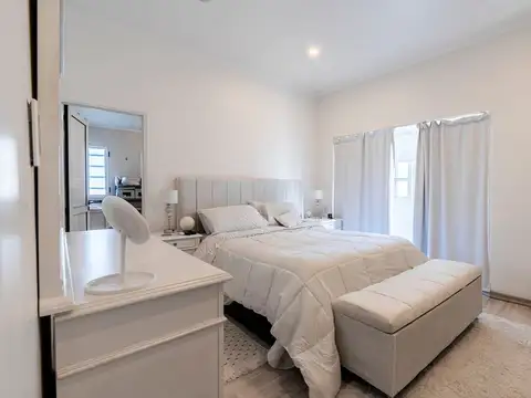 VENTA CASA 4 AMB PILETA COCHERA PLAY ROOM SARANDI