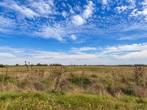 Venta de campo en ibarlucea para loteo