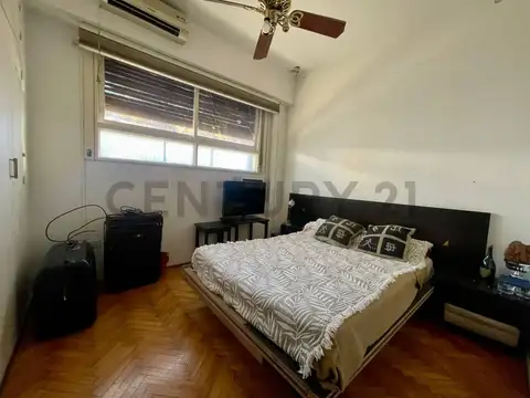 Departamento en Venta en Villa del Parque, USD 90.000