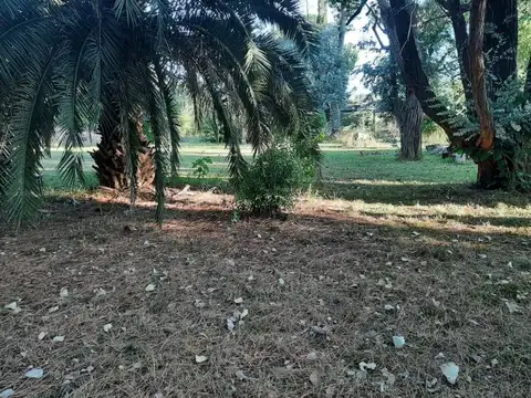 Terreno en Venta en Parque Exaltación, USD 35.000