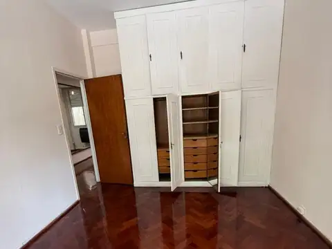 Departamento - Alquiler - Argentina, Capital Federal - CASEROS 700