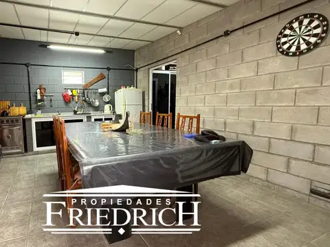 Quinta en Venta de 2 dormitorios
