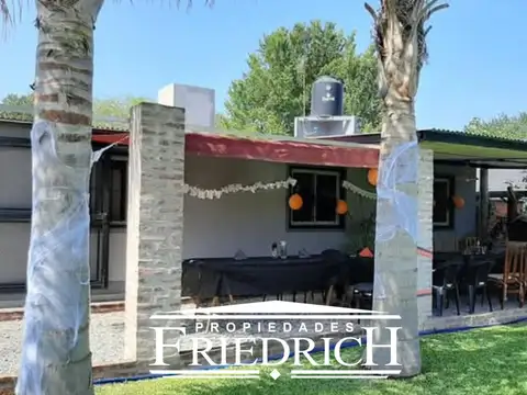 Quinta en Venta con 3 cocheras