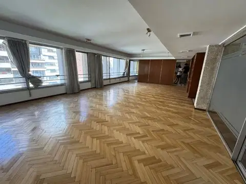 Departamento 4 ambientes con 3 baños