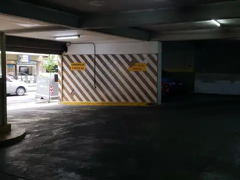 Alquiler - Cochera - Piso 1 - Caballito