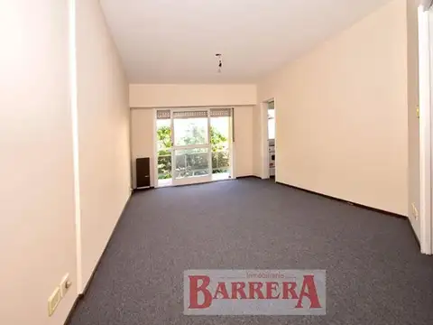 Montañeses 1800, Piso 4