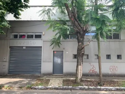 Casa estilo minimalista en Quilmes residencial