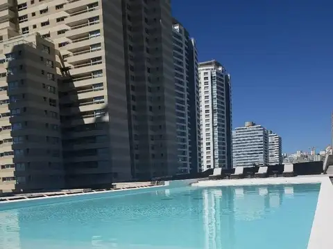 Apartamento en alquiler temporario de 1 dormitorio c/ cochera en Playa Mansa