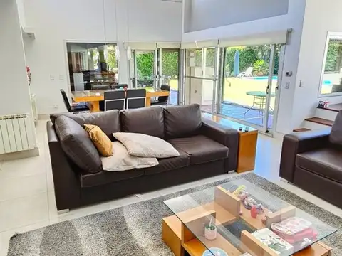 Casa en Venta en Ibarlucea, USD 389.500