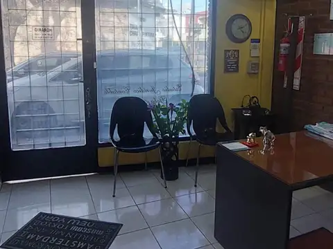 Vta Local Comercial Con Deposito 40 m2 V Ballester