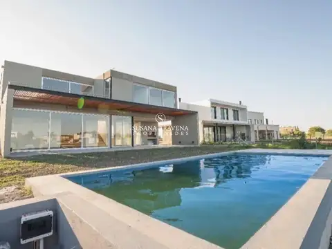 SAN SEBASTIAN AREA 100