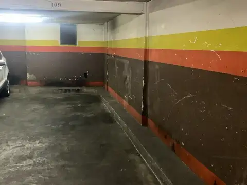 Cochera en Venta Cubierta