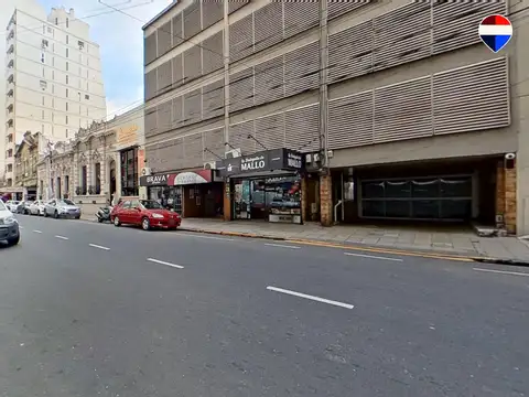 COCHERA EN 2DO PISO EN VENTA, AVELLANEDA CENTRO