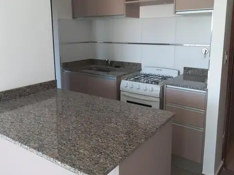Victoriano Loza 600, Piso 2