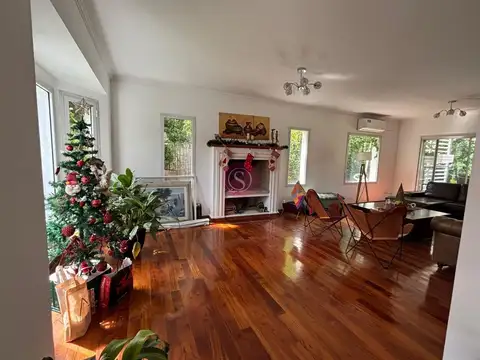 Casa en Alquiler de 3 dormitorios