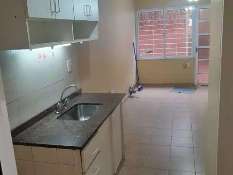 DUPLEX DE 1 DORMITORIO EN ALQUILER ZONA HOSPITAL