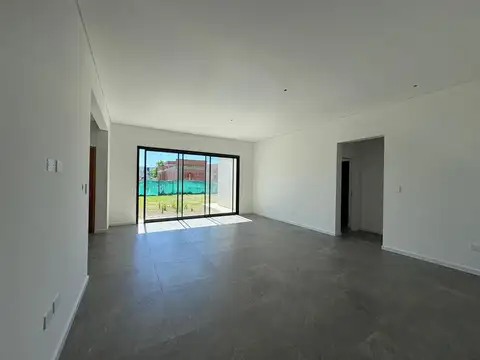 Casa en Venta en Altos Del Casco, USD 198.000