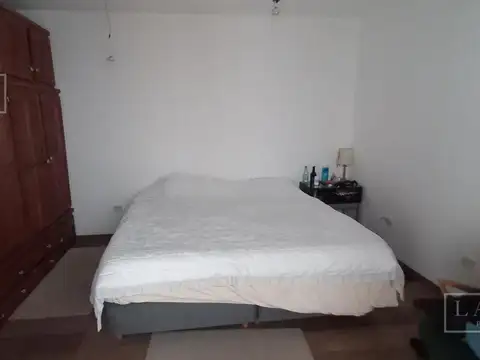 PH de tres dormitorios con patio y terraza con parrilla TOTALMENTE RENOVADO