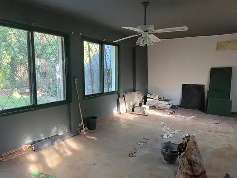 VENTA - Casa en Funes