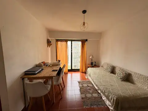 Departamento en venta en La Plata sobre Diagonal 73 y Calle 12 [Cod: 6]
