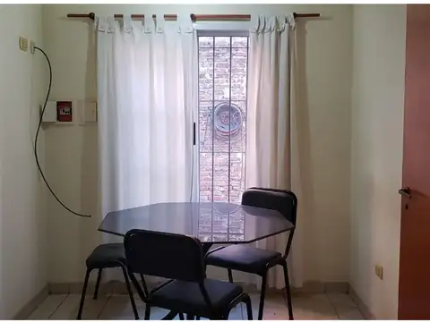 Depto Tipo Casa 3 ambientes con 2 baños