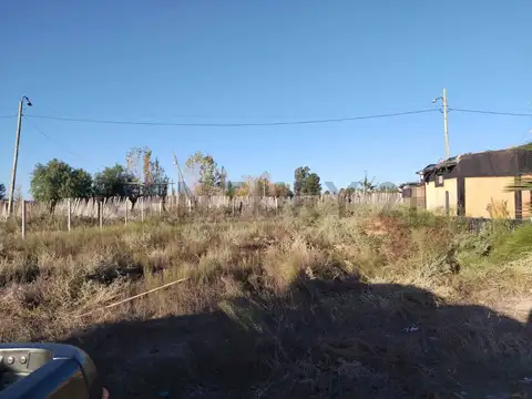 TERRENO CON CESIÓN EN VENTA EN BARRIO VIÑAS DEL CARRIL- MAIPÚ, MENDOZA. ID: 3458
