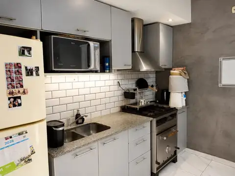 DUPLEX EN VENTA LOS HORNOS APTO BANCO
