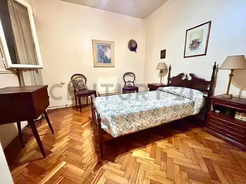 Amenabar 1200, Piso 1