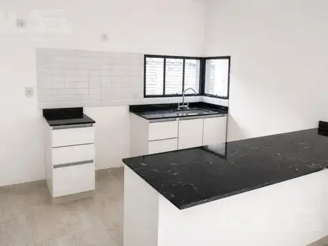 Depto Tipo Casa en Venta de 2 dormitorios