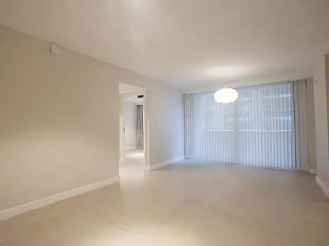 Hipólito Yrigoyen  al 1100