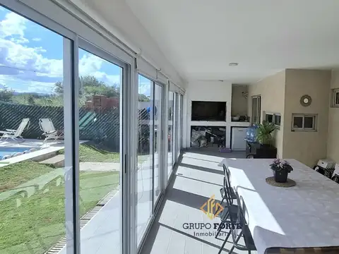 OPORTUNIDAD CASA STEEL FRAME EN DOCTA BOULEVARD 3 DORM