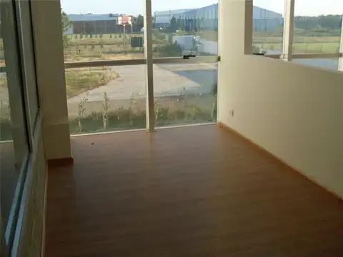 Galpon en Venta 33  mts Frente