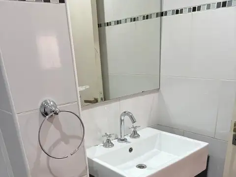 Departamento en Alquiler en Florida Mitre/Este, $ 1.100.000