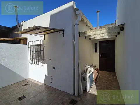 Depto Tipo Casa 2 ambientes con 1 baño