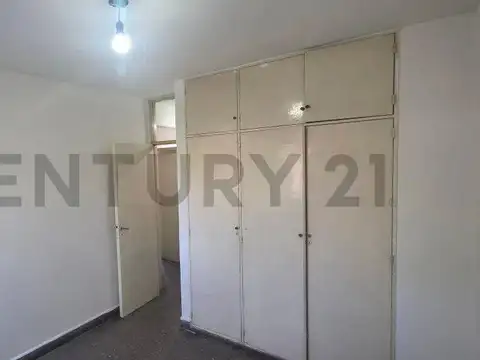 Pedro Vargas 3700, Piso 0
